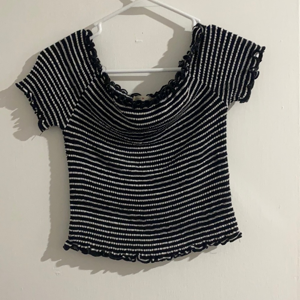 Crop top